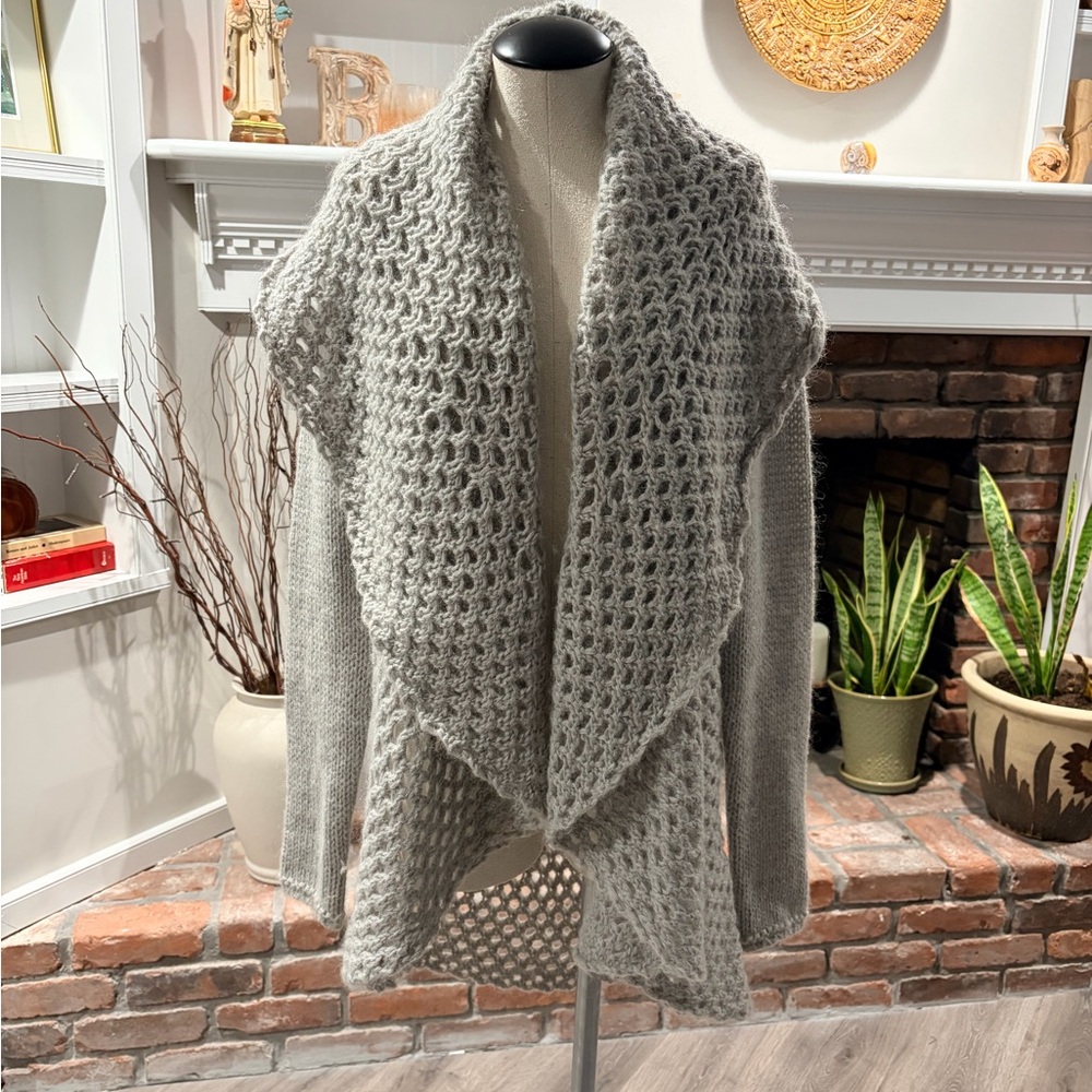 Cozy Open-Front Light Gray Knit Cardigan Sweater